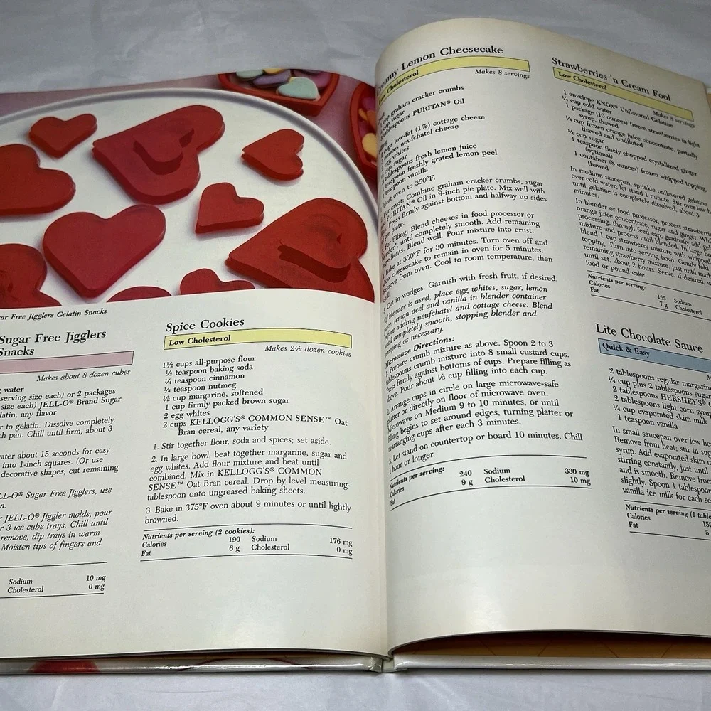 Lite Delight : 300 Calories or Less! Kellogg's Hershey's Campbell's Borden Jello